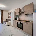 In San Michele Al Tagliamento 45646 Διαμέρισμα *