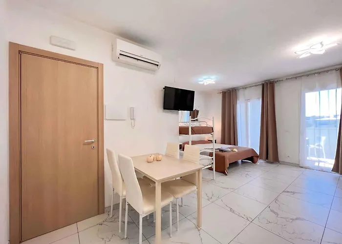 In San Michele Al Tagliamento 45646 Apartment *